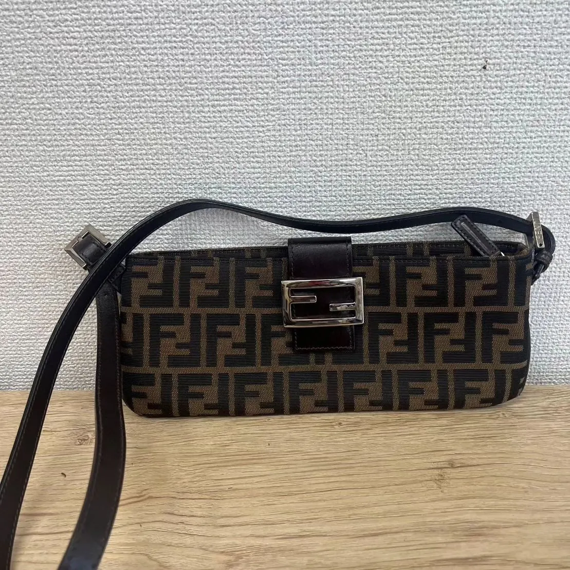 FENDI　ショルダーバッグお買取り