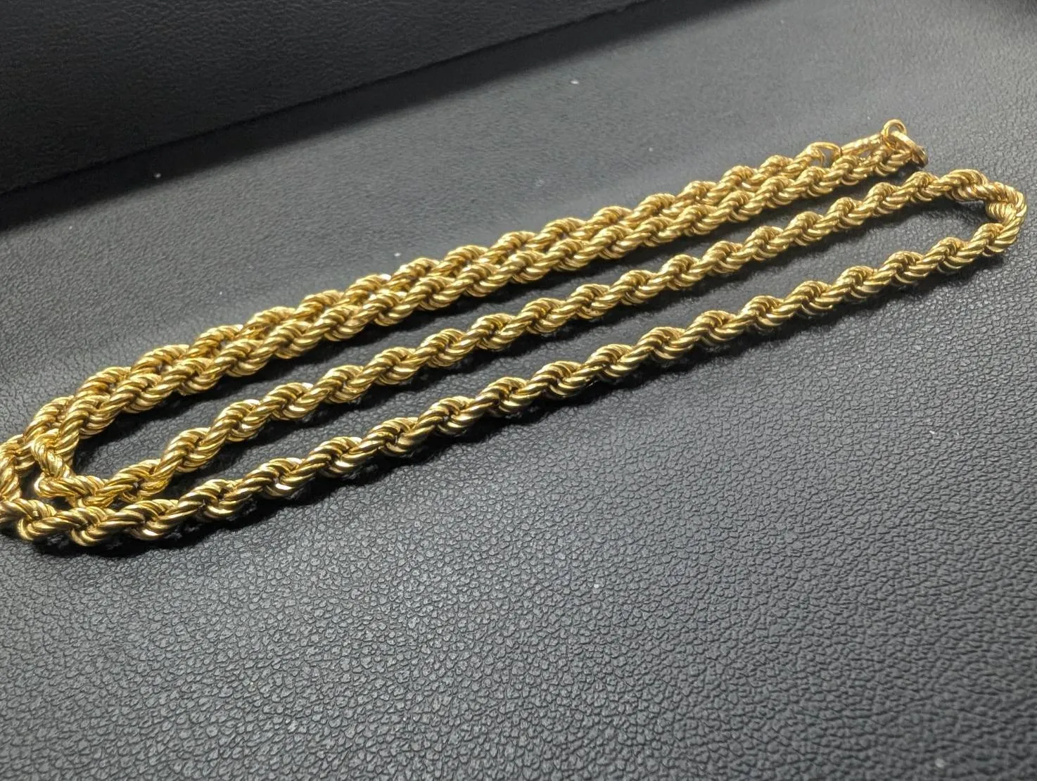 K18アクセサリーお買取り