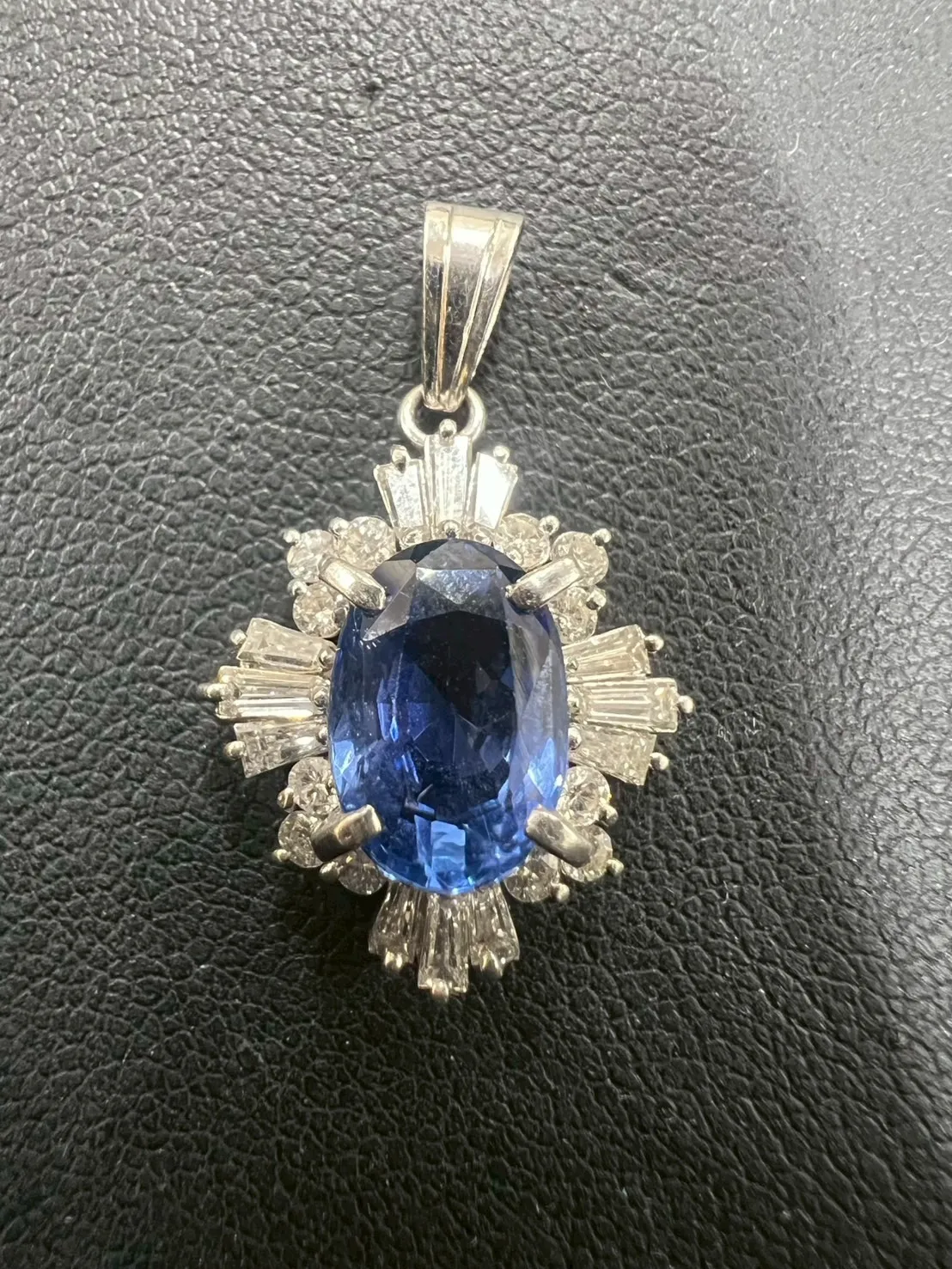 サファイア2.94ctネックレストップのお買取り