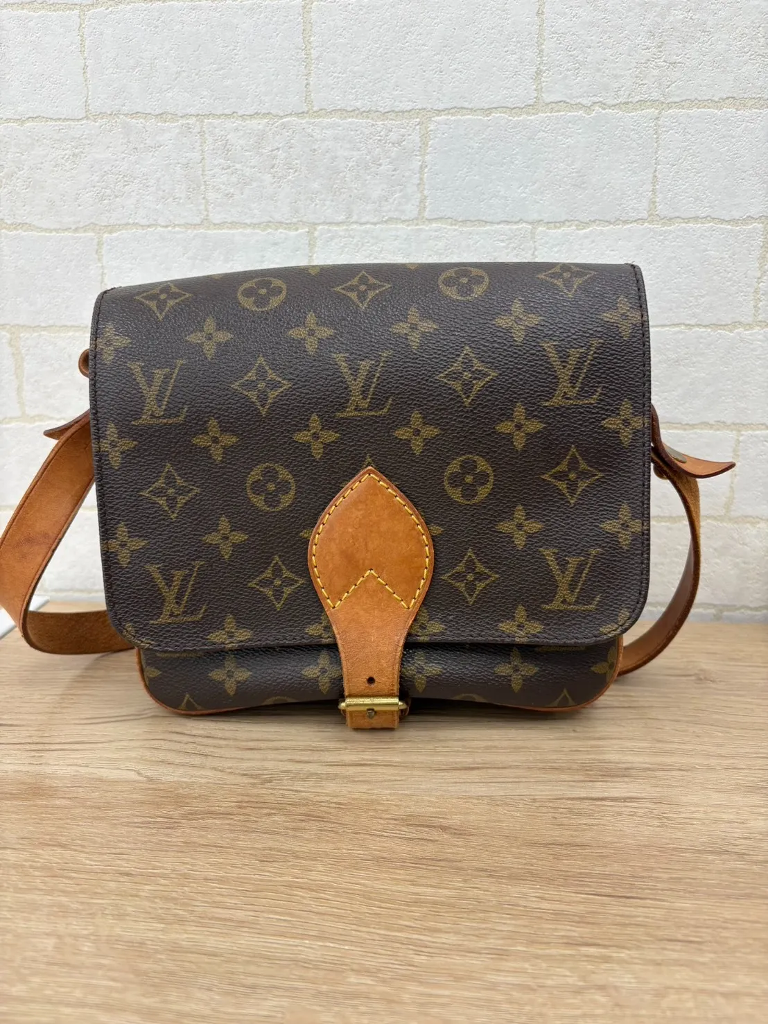 ルイヴィトン　カルトシエールお買取り