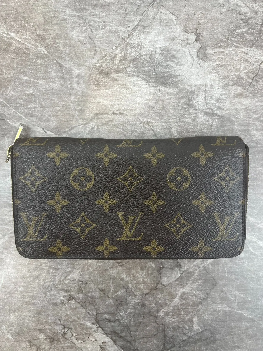 ルイ・ヴィトン モノグラム長財布 お買取りいたしました